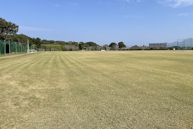 加世田運動公園の多目的広場