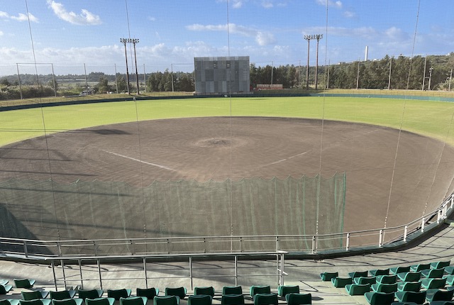 金武町ベースボールスタジアム