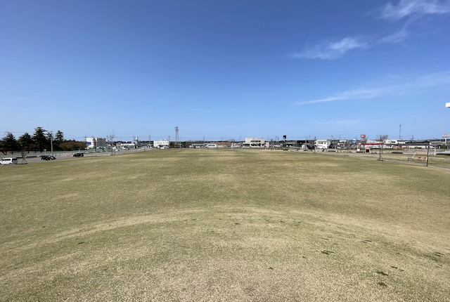 由利本荘総合防災公園の多目的広場