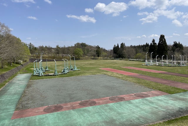 秋田県立中央公園の投てき場