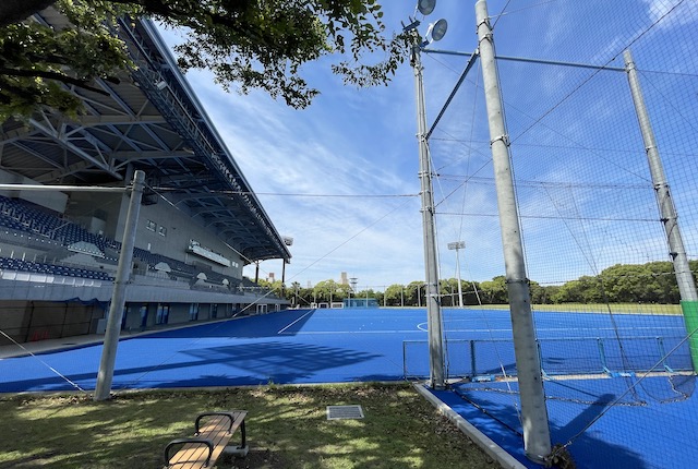 大井ふ頭中央海浜公園のホッケー競技場メインピッチ