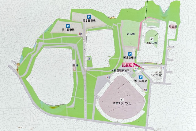 南郷中央公園の案内図