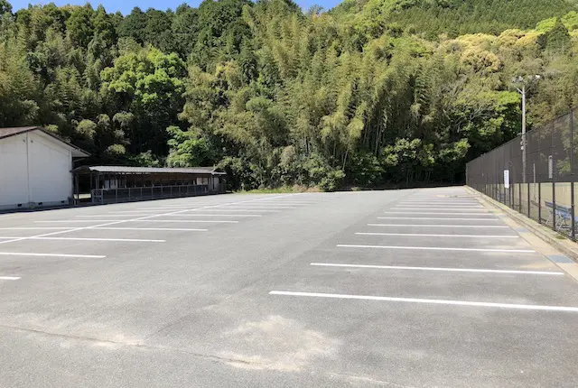 南関町農村広場の駐車場