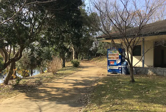 トイレと自販機