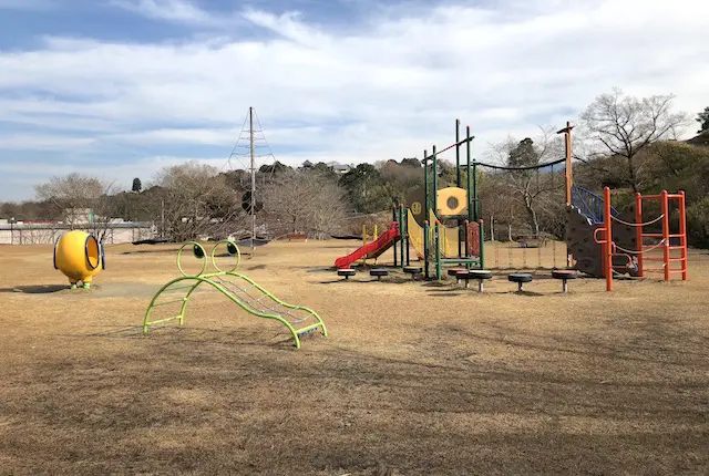 人吉クラフトパーク石野公園の遊具