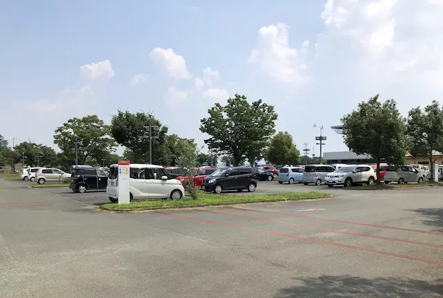 水辺プラザかもと駐車場