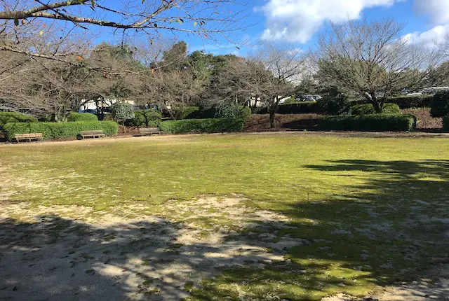 杉水公園の敬老広場