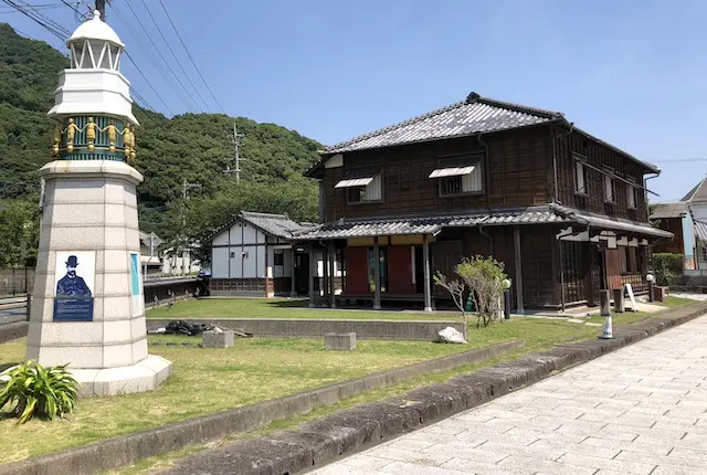 三角西港の高田回漕店