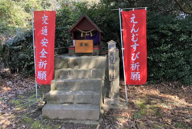 湯之児神社